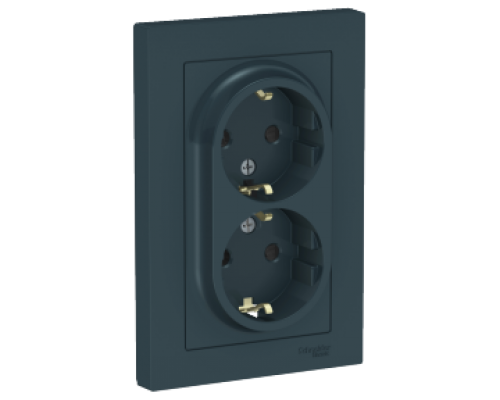 Розетка двойная с заземлением со шторками Schneider Electric AtlasDesign ATN000826, Изумруд