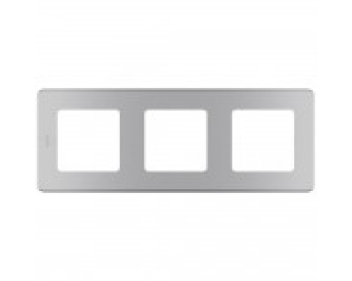 Рамка тройная Legrand Inspiria 673952 алюминий